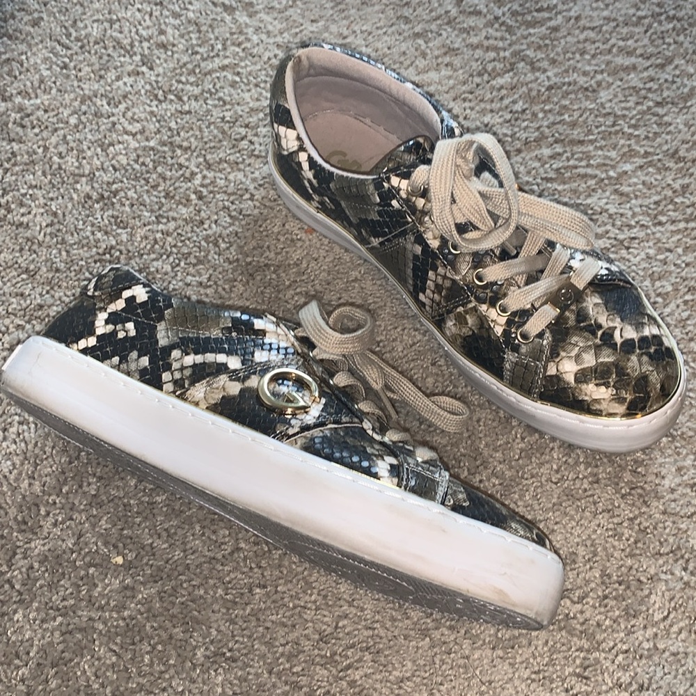 Guess GBG brown tan snake print gold logo sneakers size 9 - Picture 7 of 9
